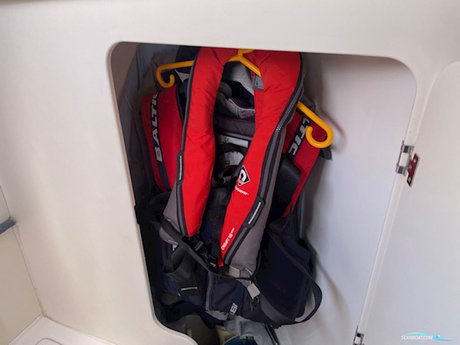 Bavaria 36 Cruiser 2 Cabins