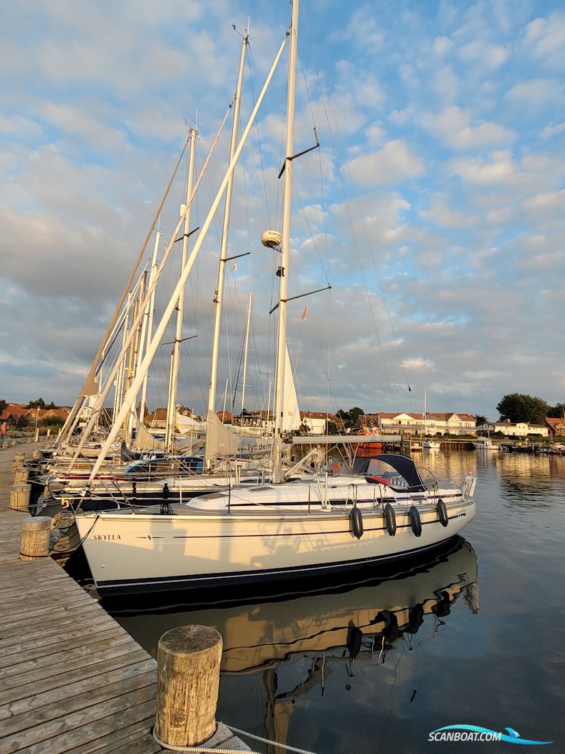 Bavaria 36 Cruiser 2 Kabinen Segelboot 2006, mit Volvo Penta MD 2030 motor, Deutschland