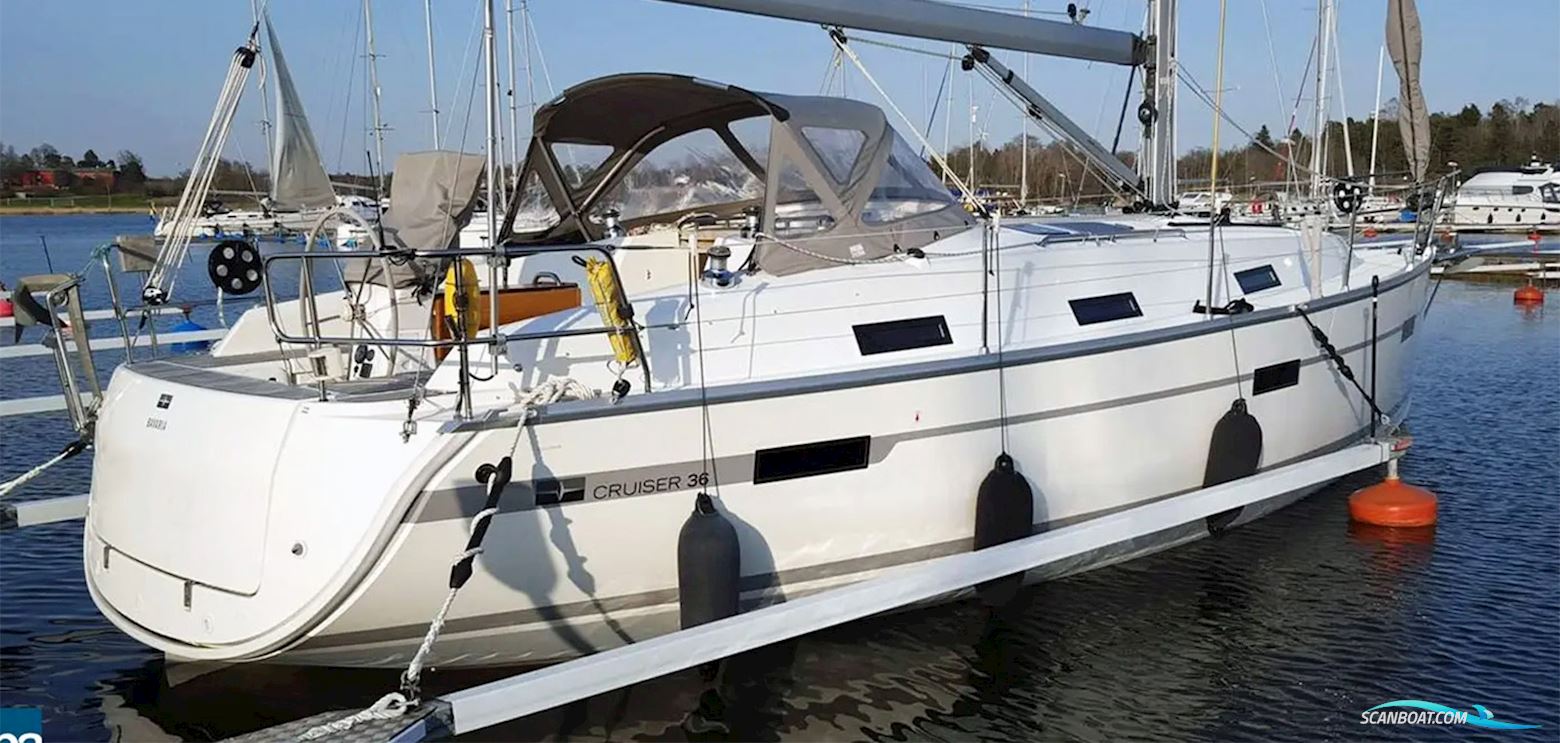 Bavaria 36 Cruiser Segelboot 2012, mit Volvo Penta D1-30 (28 hk) motor, Sweden