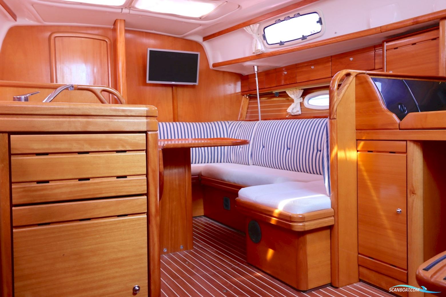 Bavaria 37-2 C