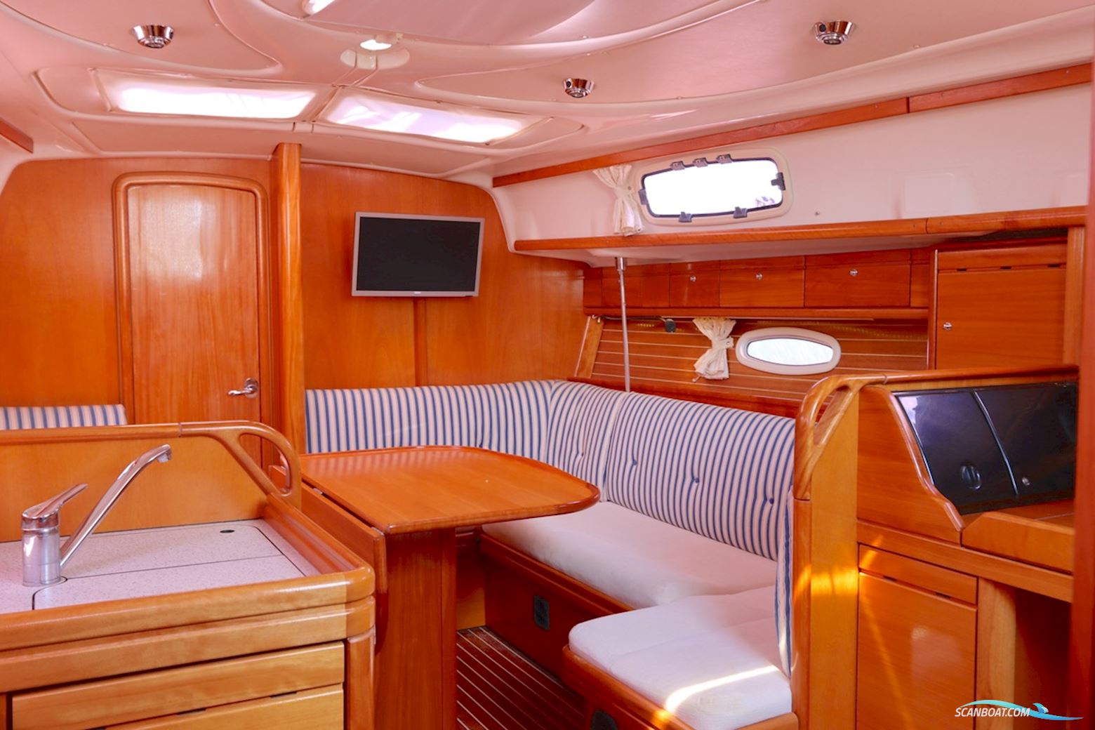 Bavaria 37-2 C