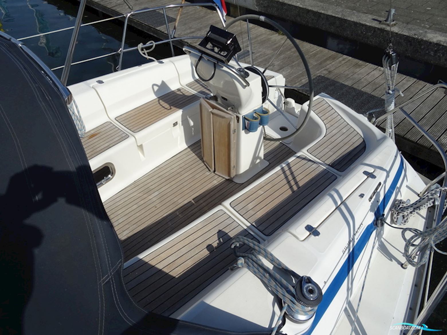 Bavaria 37-2