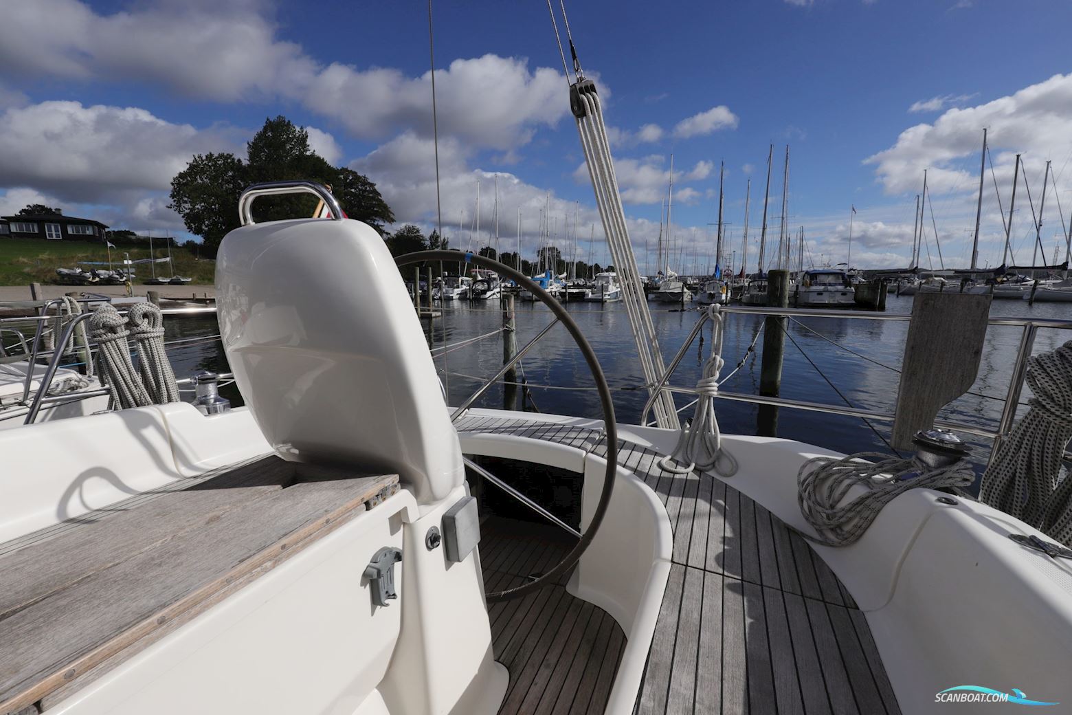 Bavaria 37 CR