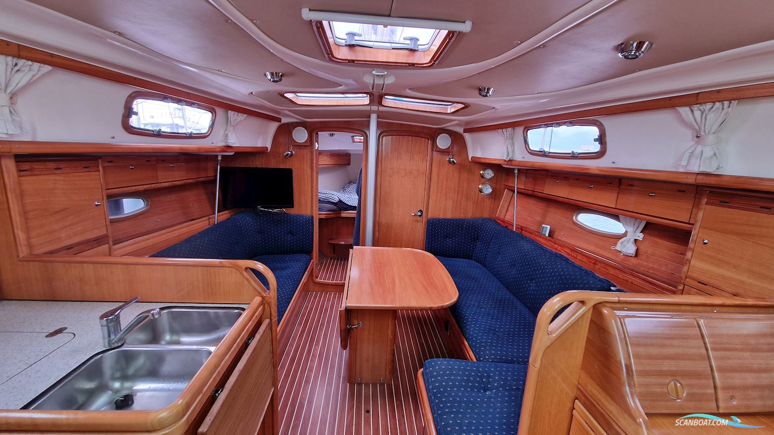 Bavaria 37 Cruiser