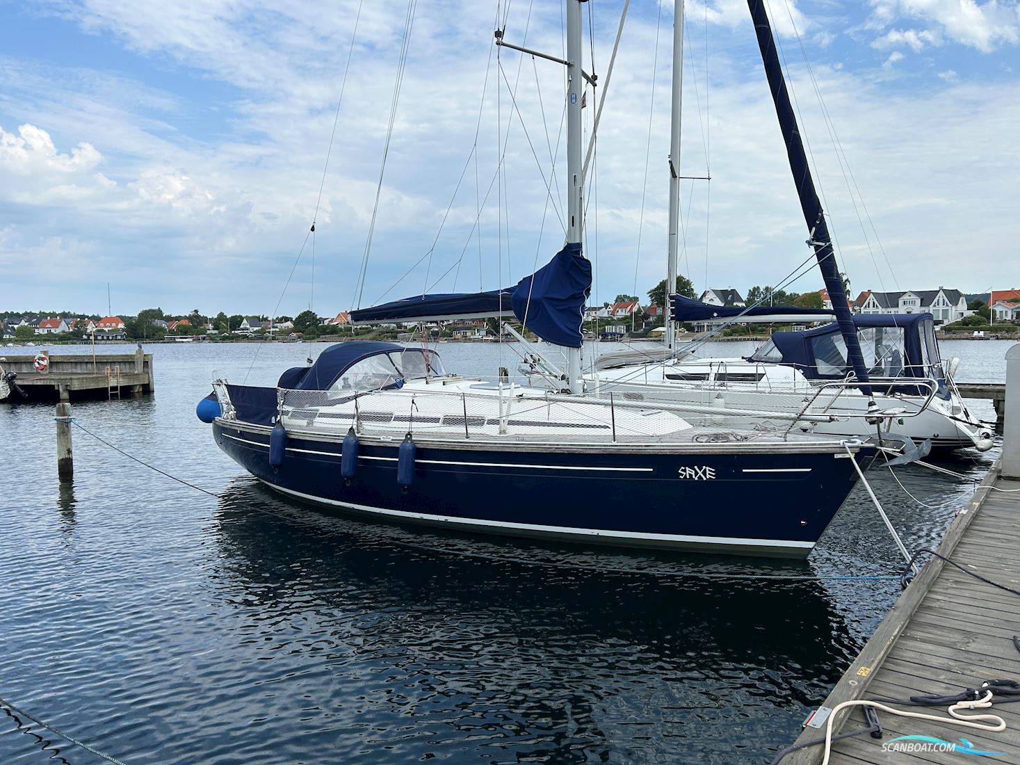 Bavaria 37