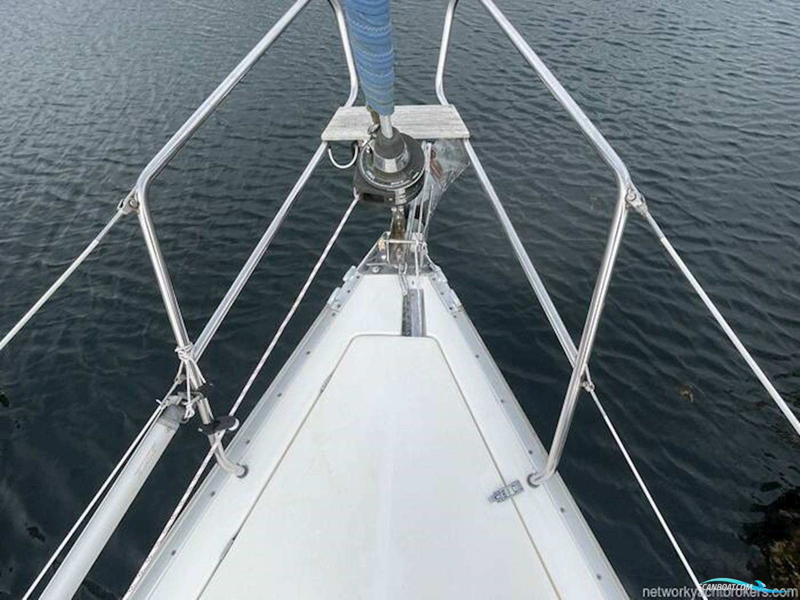 Bavaria 37