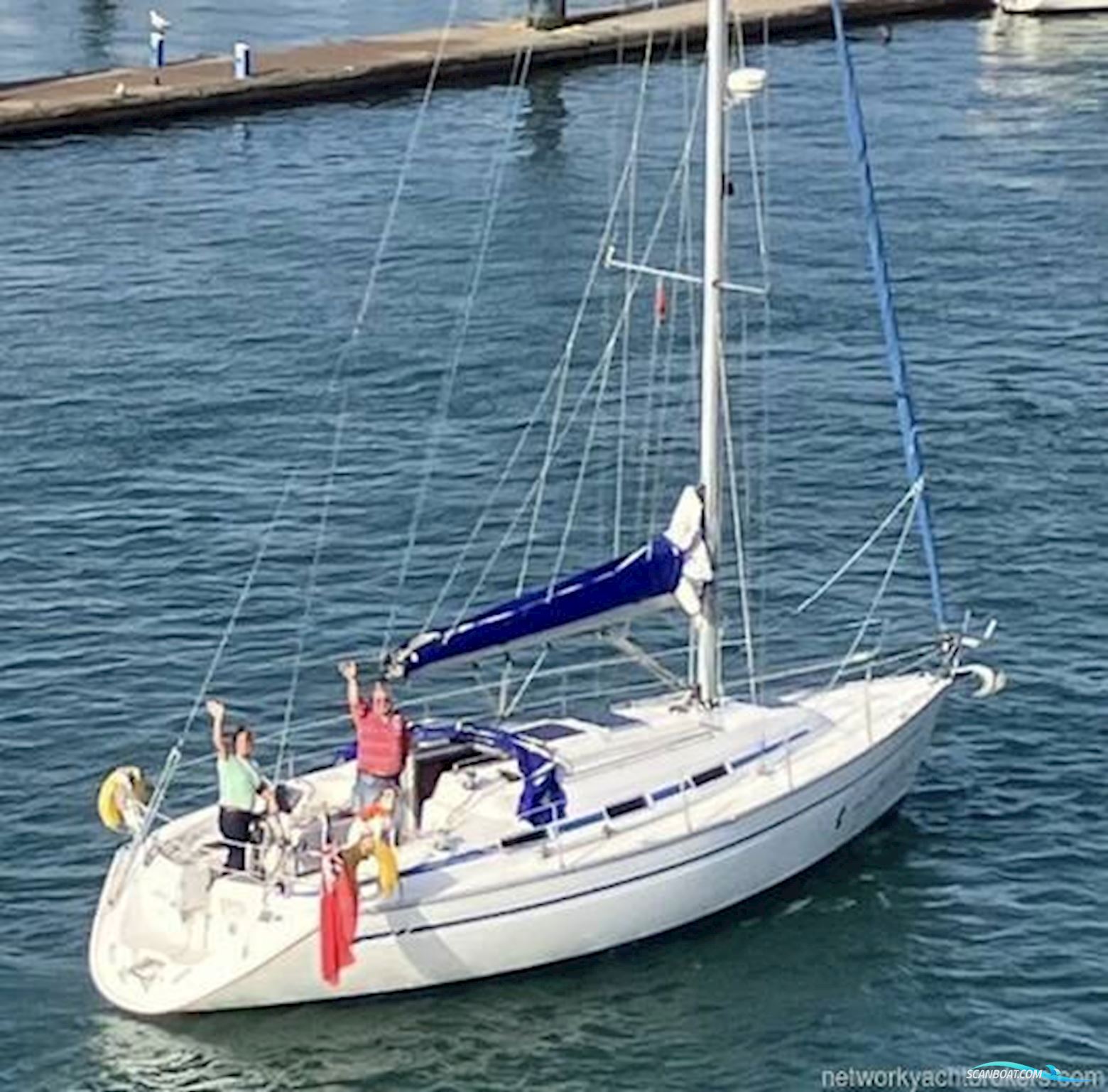 Bavaria 37