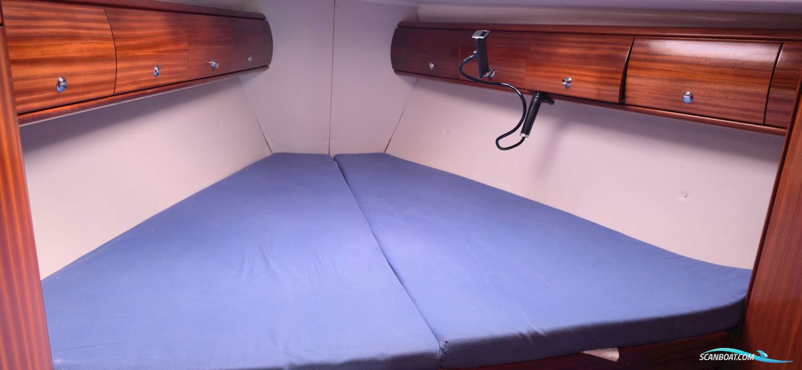 Bavaria 38 mit Liegeplatz und Winterlager, Rostock