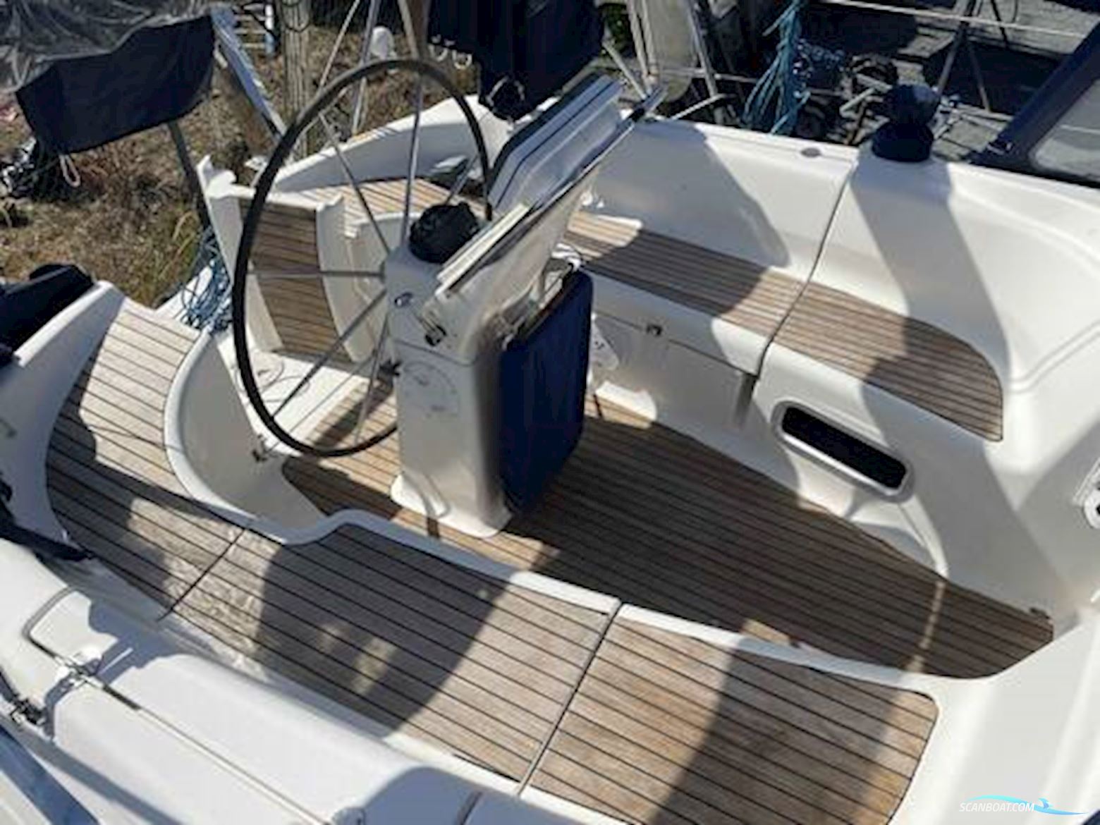 Bavaria 38