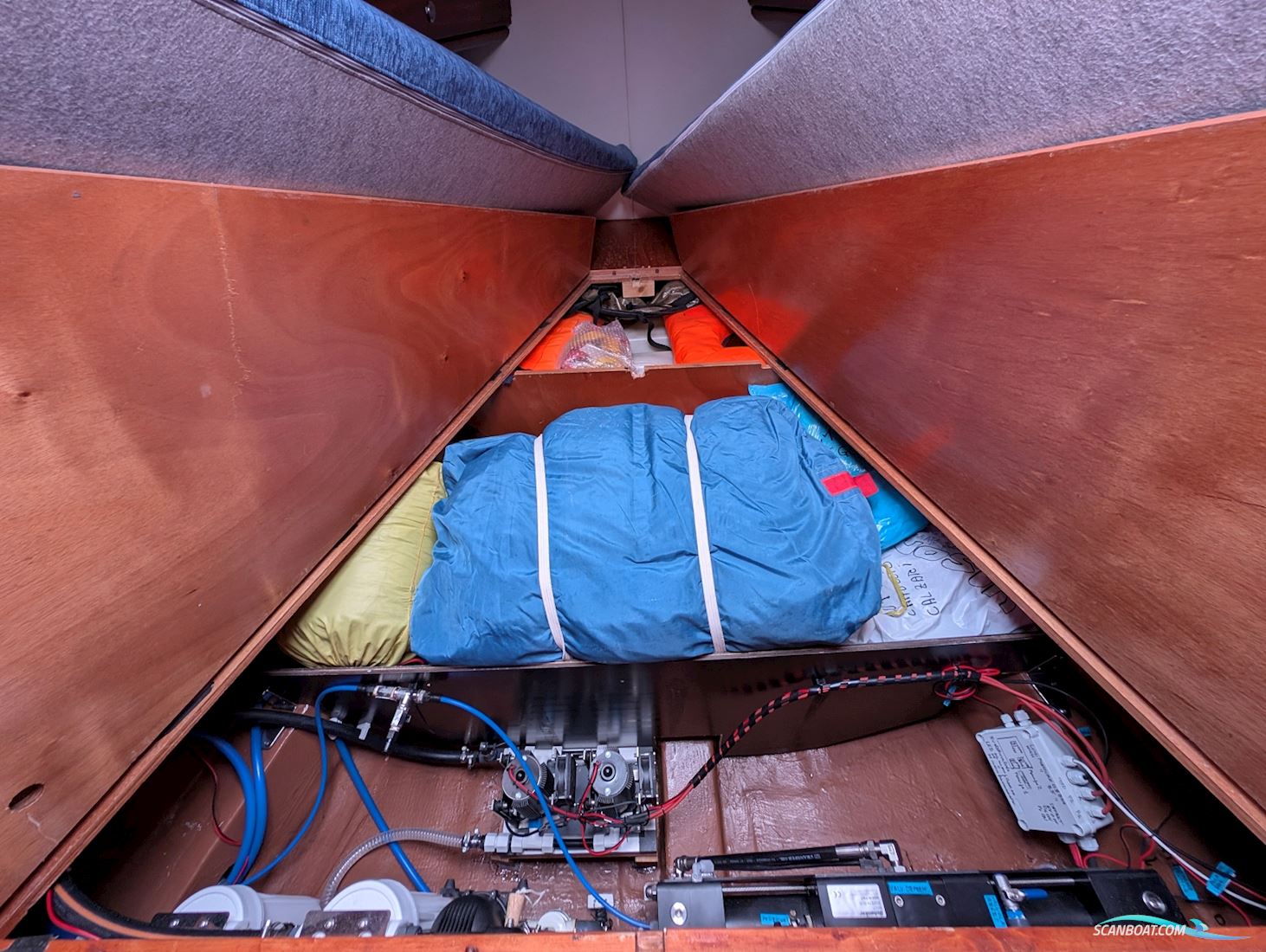 Bavaria 38