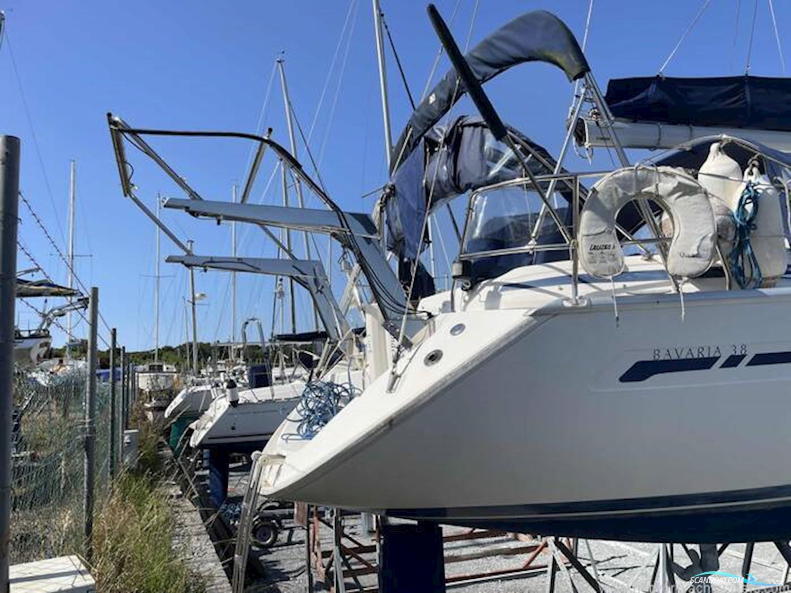 Bavaria 38