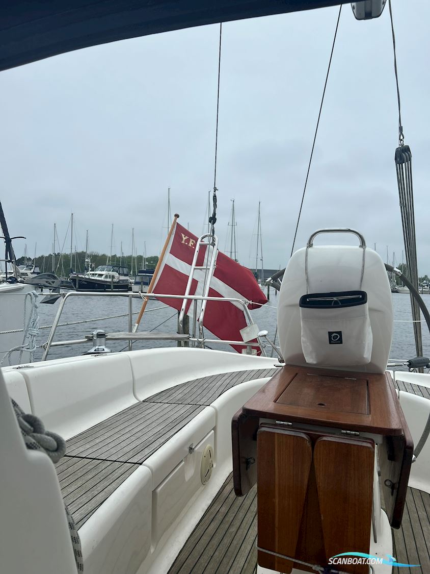 Bavaria 39