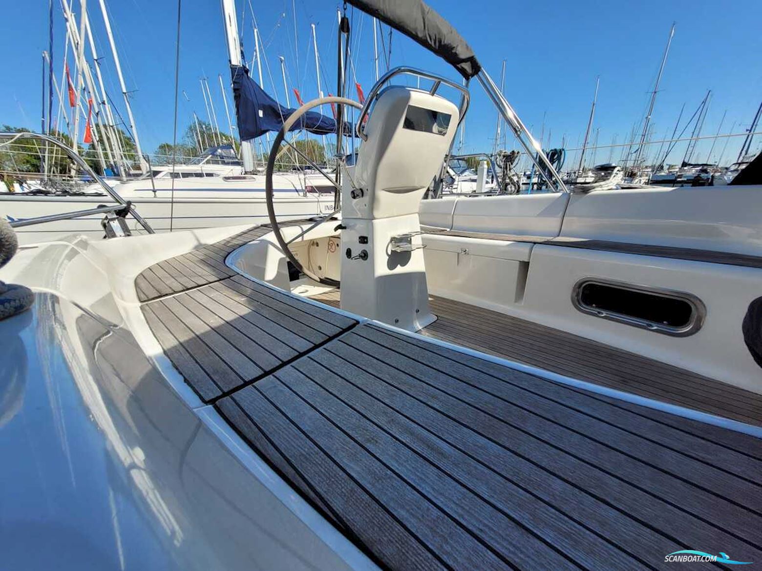 Bavaria 40-3