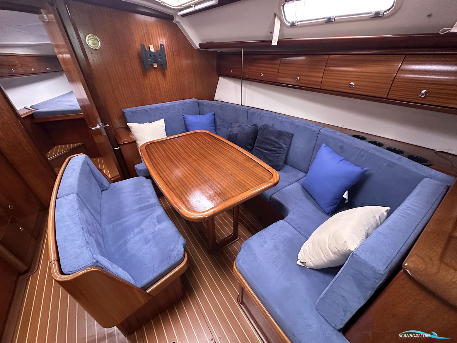 Bavaria 41