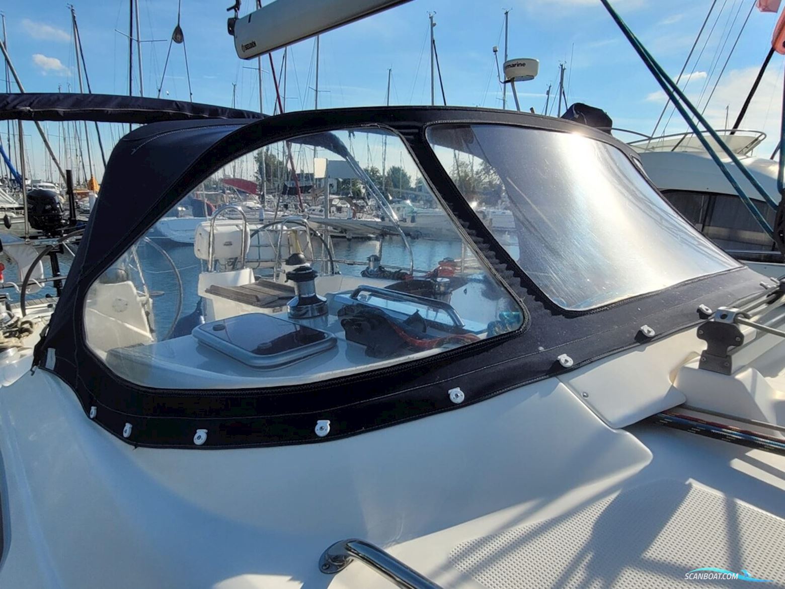 Bavaria 42-3 Custom Line