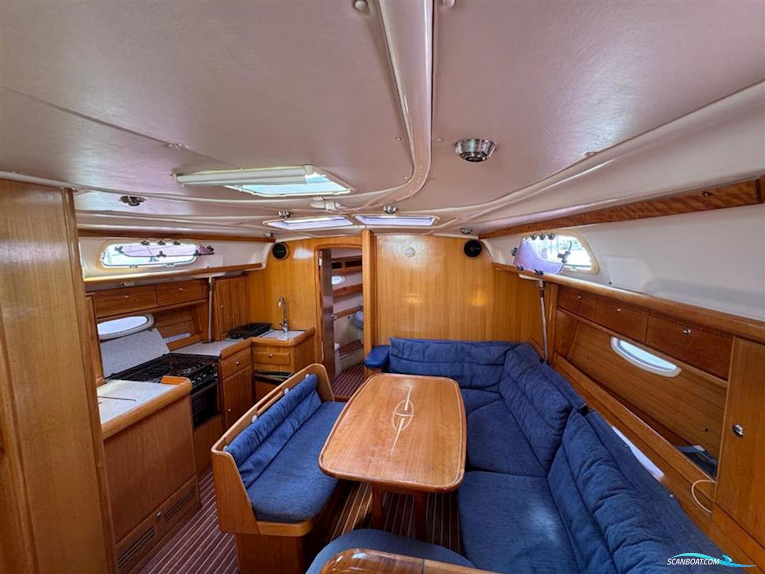 Bavaria 42 CRUISER