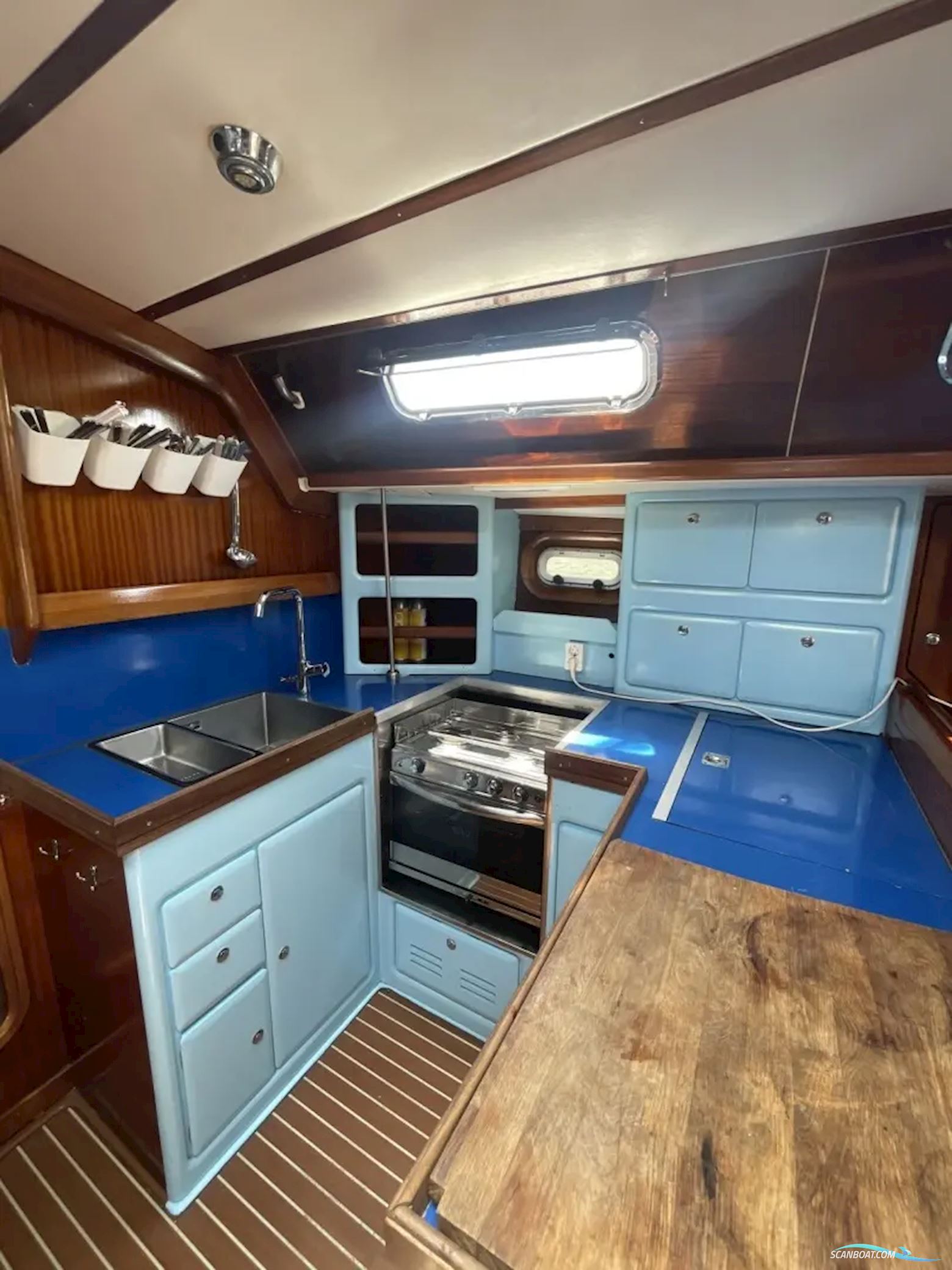 Bavaria 50
