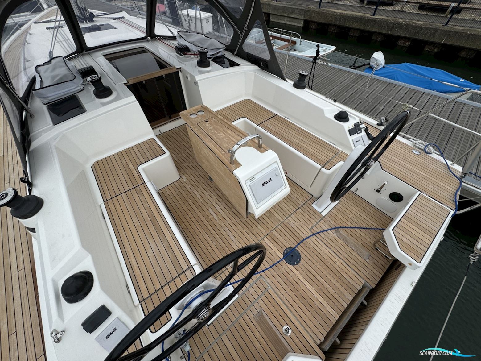 Bavaria C42