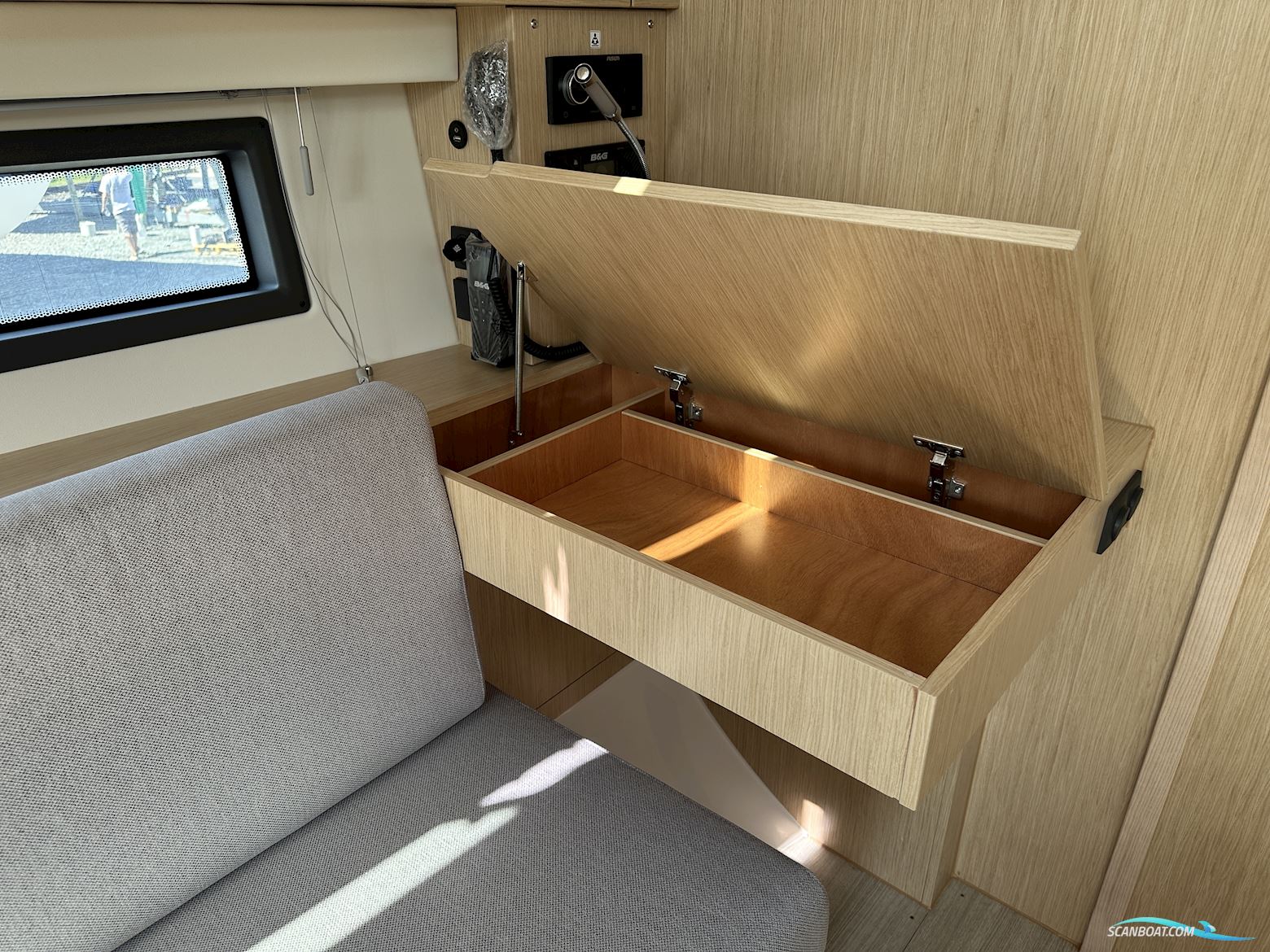 Bavaria C42