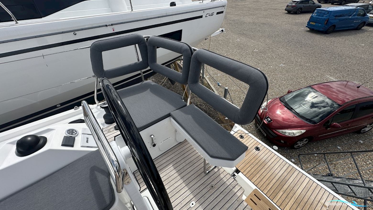 Bavaria C42