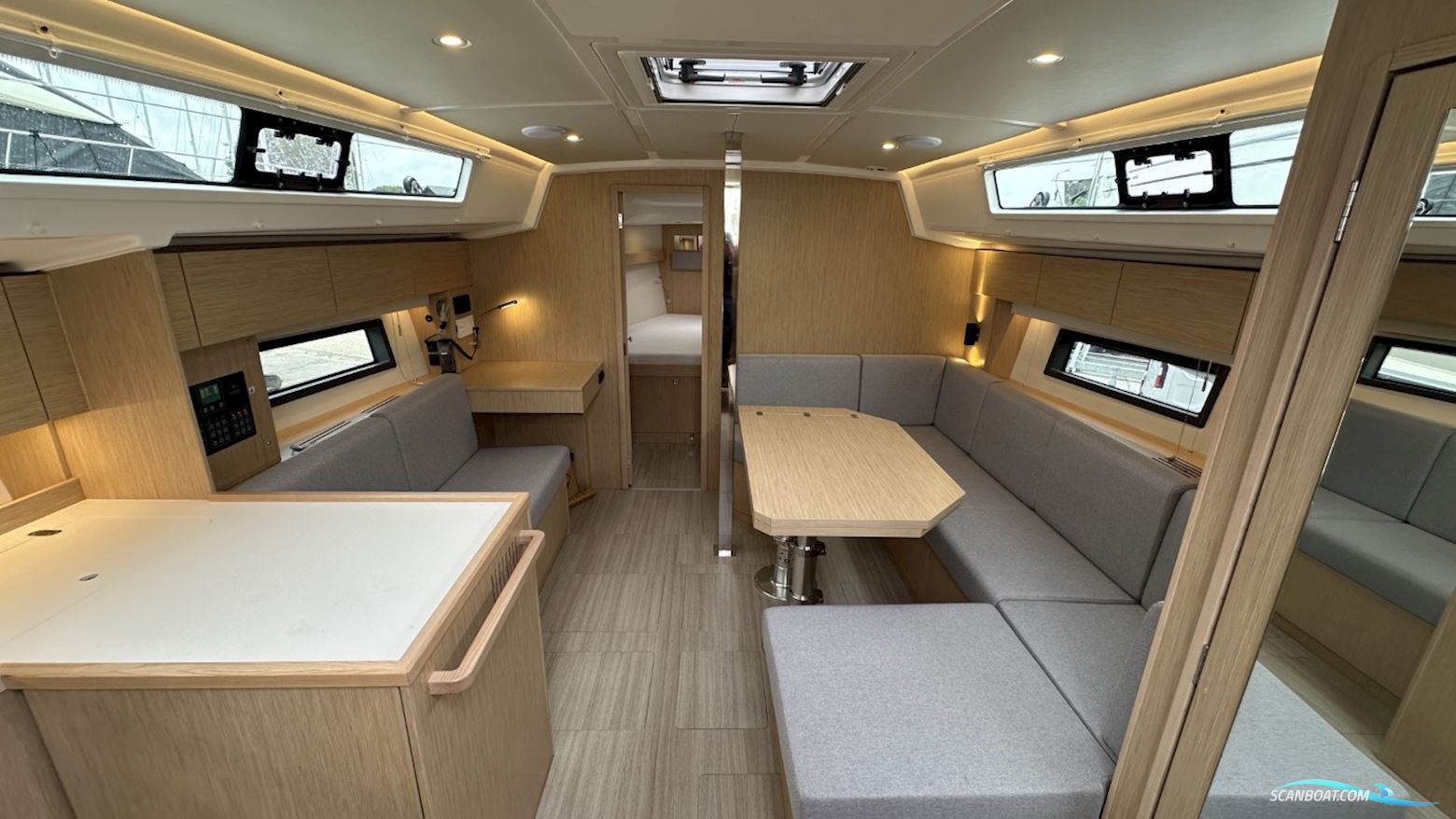 Bavaria C42