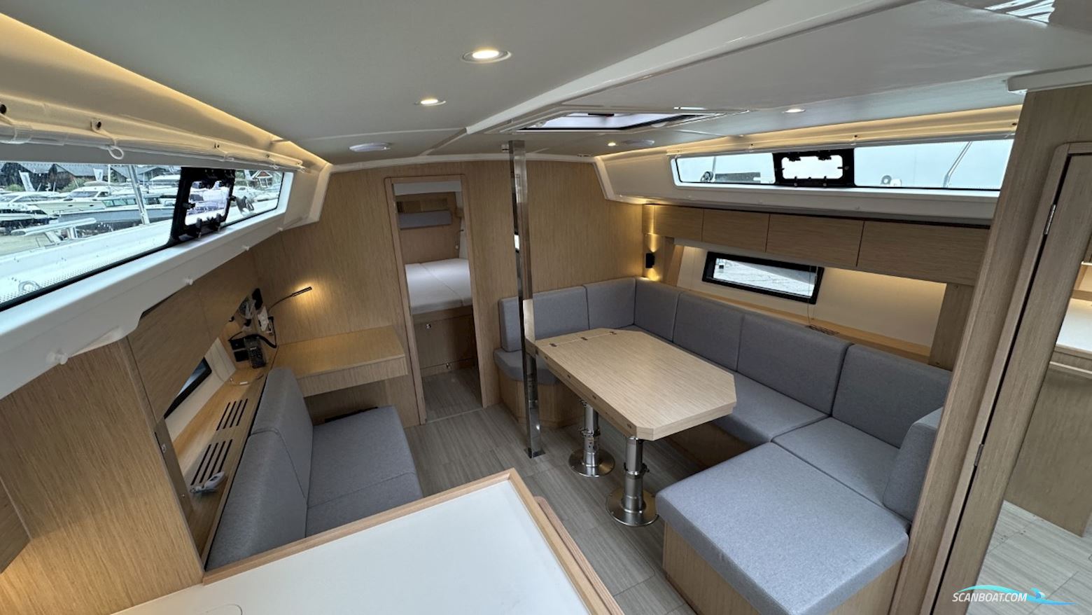Bavaria C42