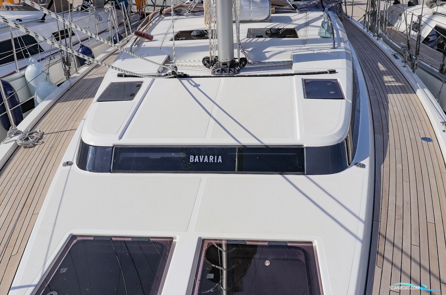 Bavaria C45 Style