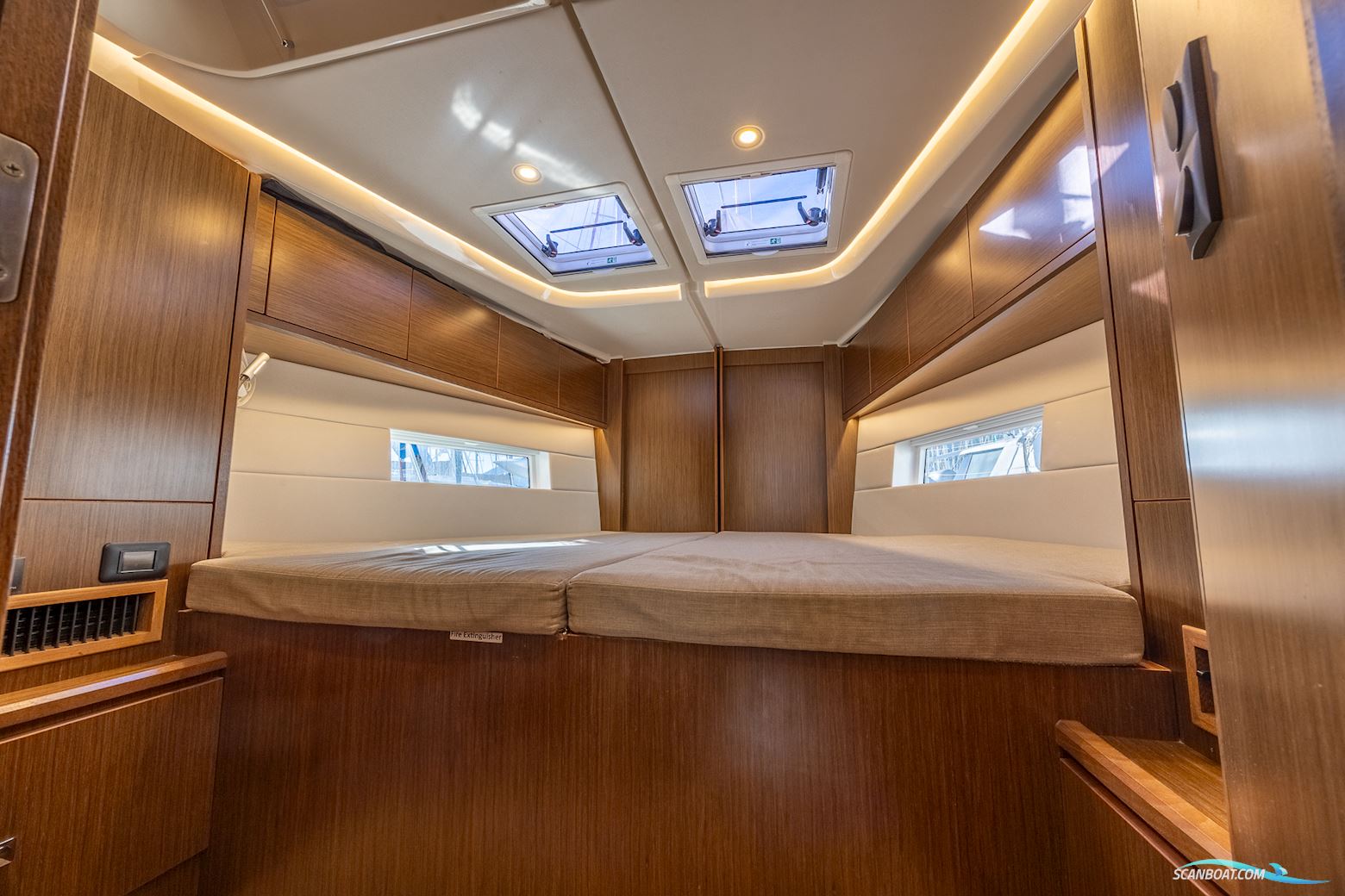 Bavaria C45 Style