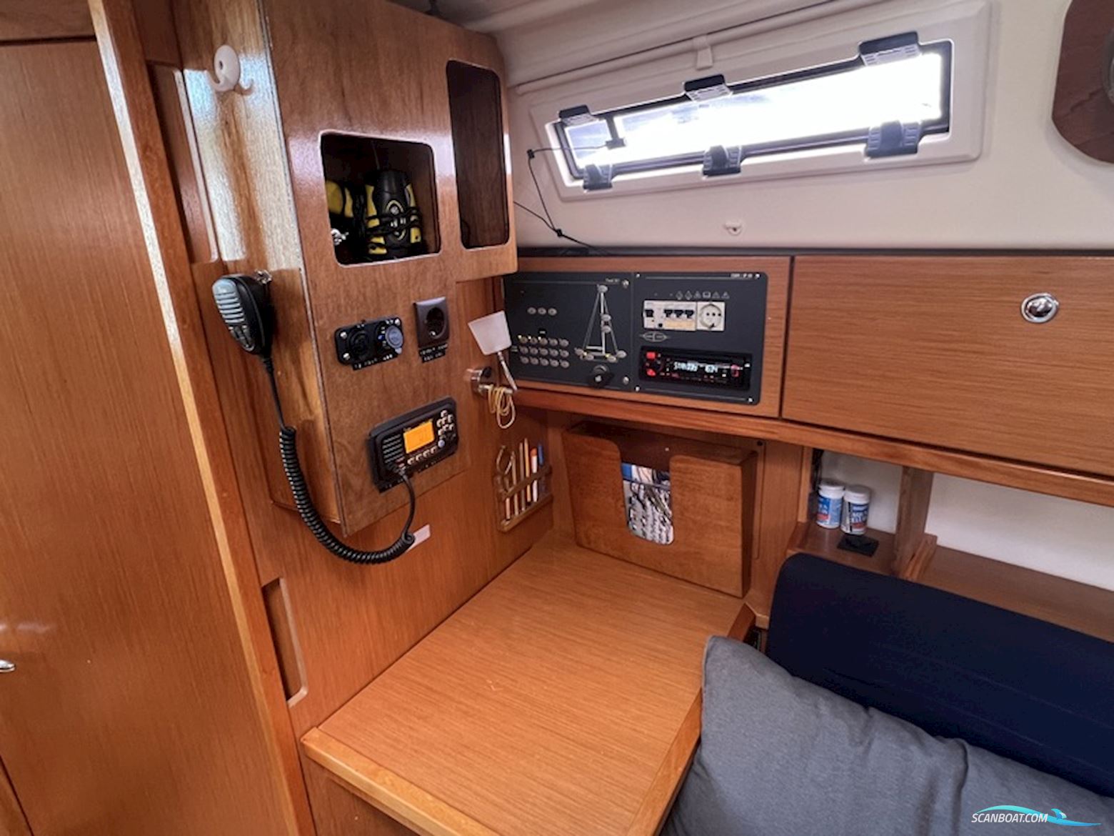 Bavaria Cruiser 32
