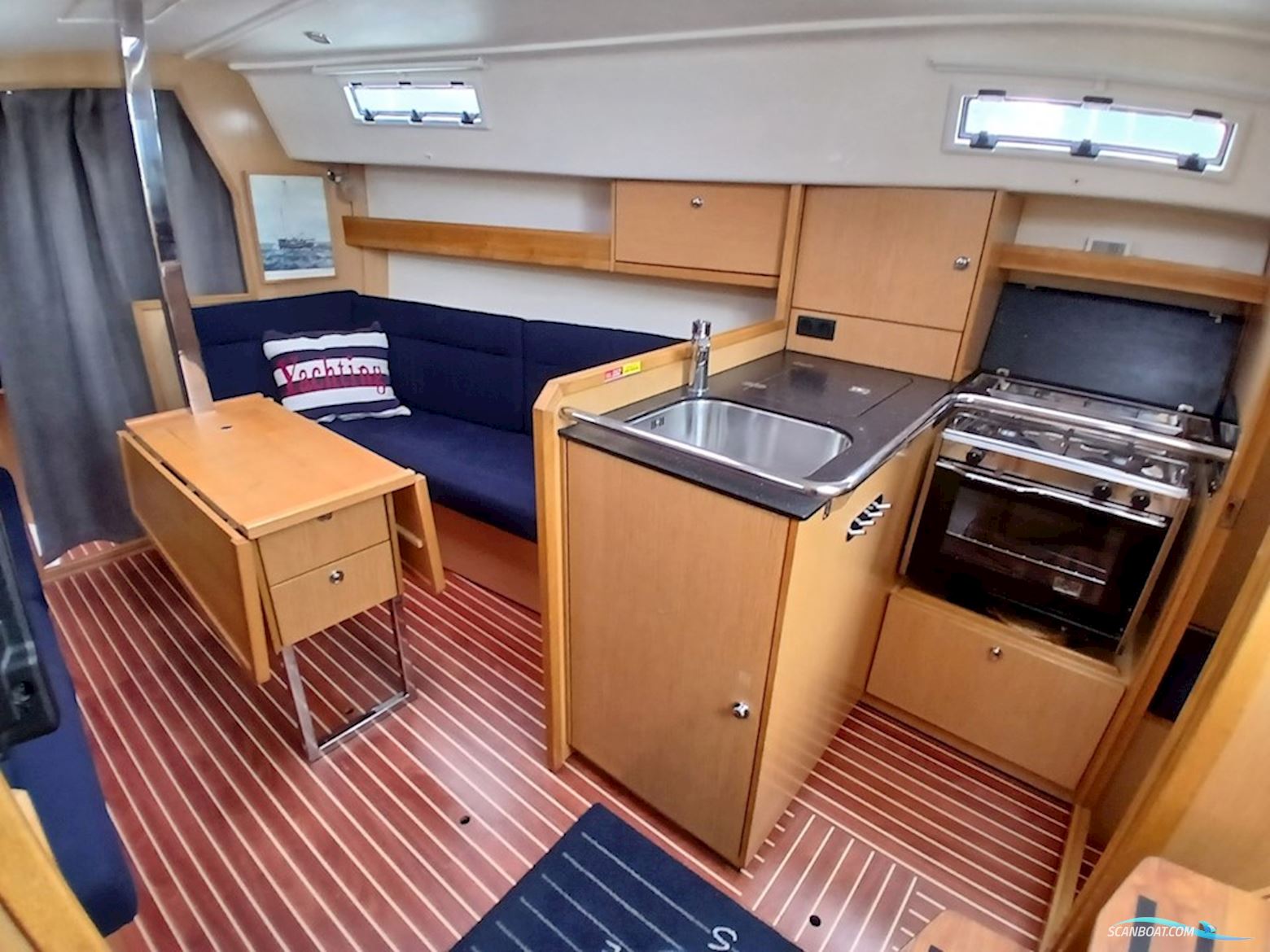 Bavaria Cruiser 32