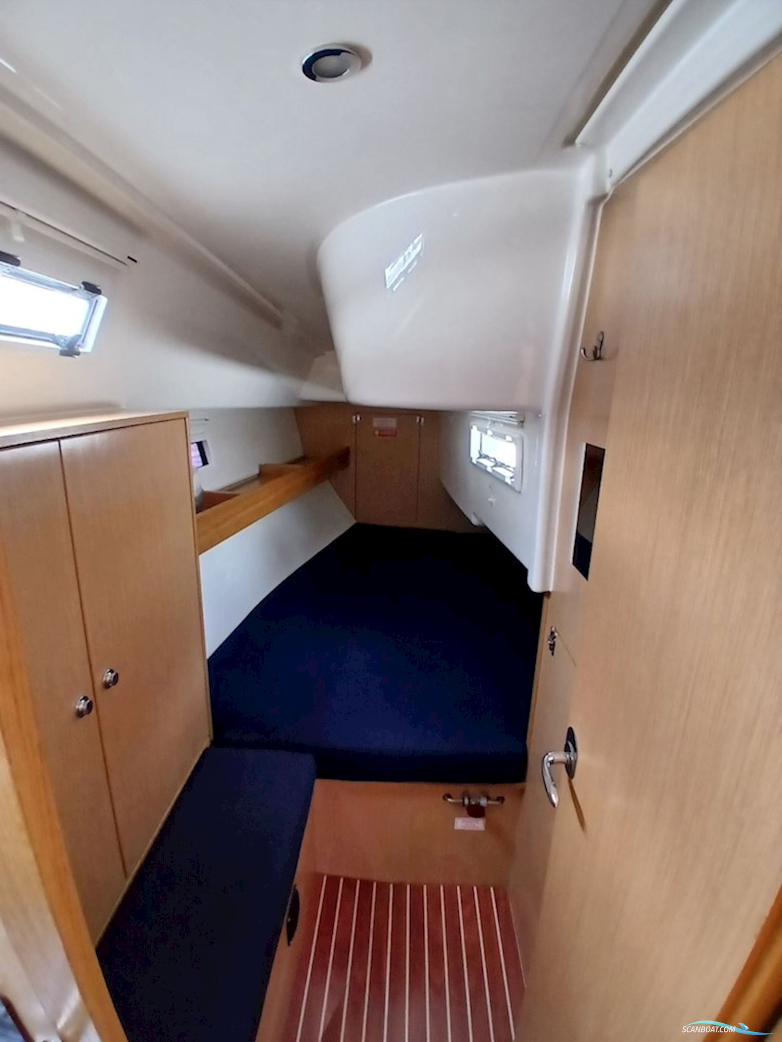 Bavaria Cruiser 32