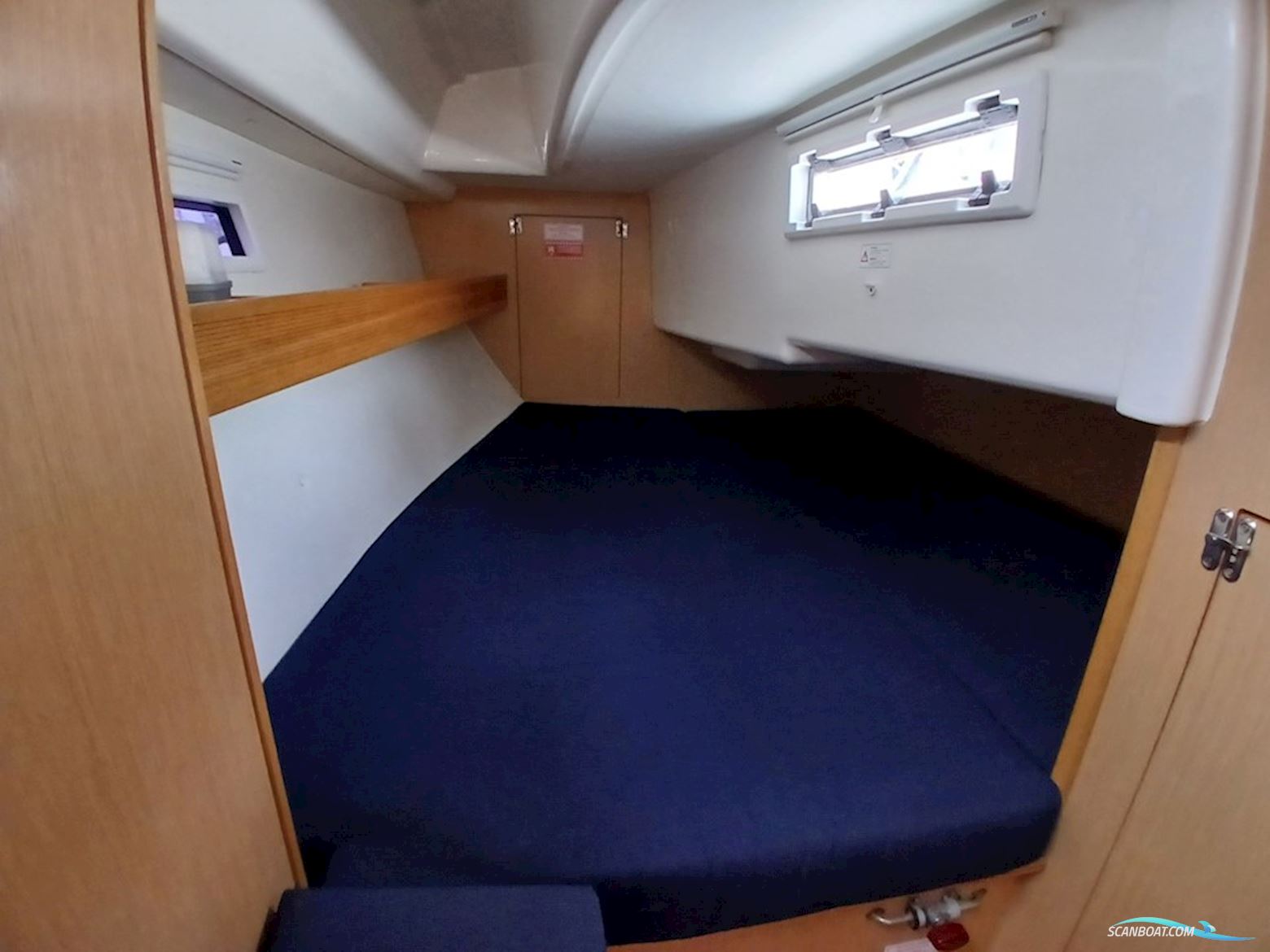 Bavaria Cruiser 32