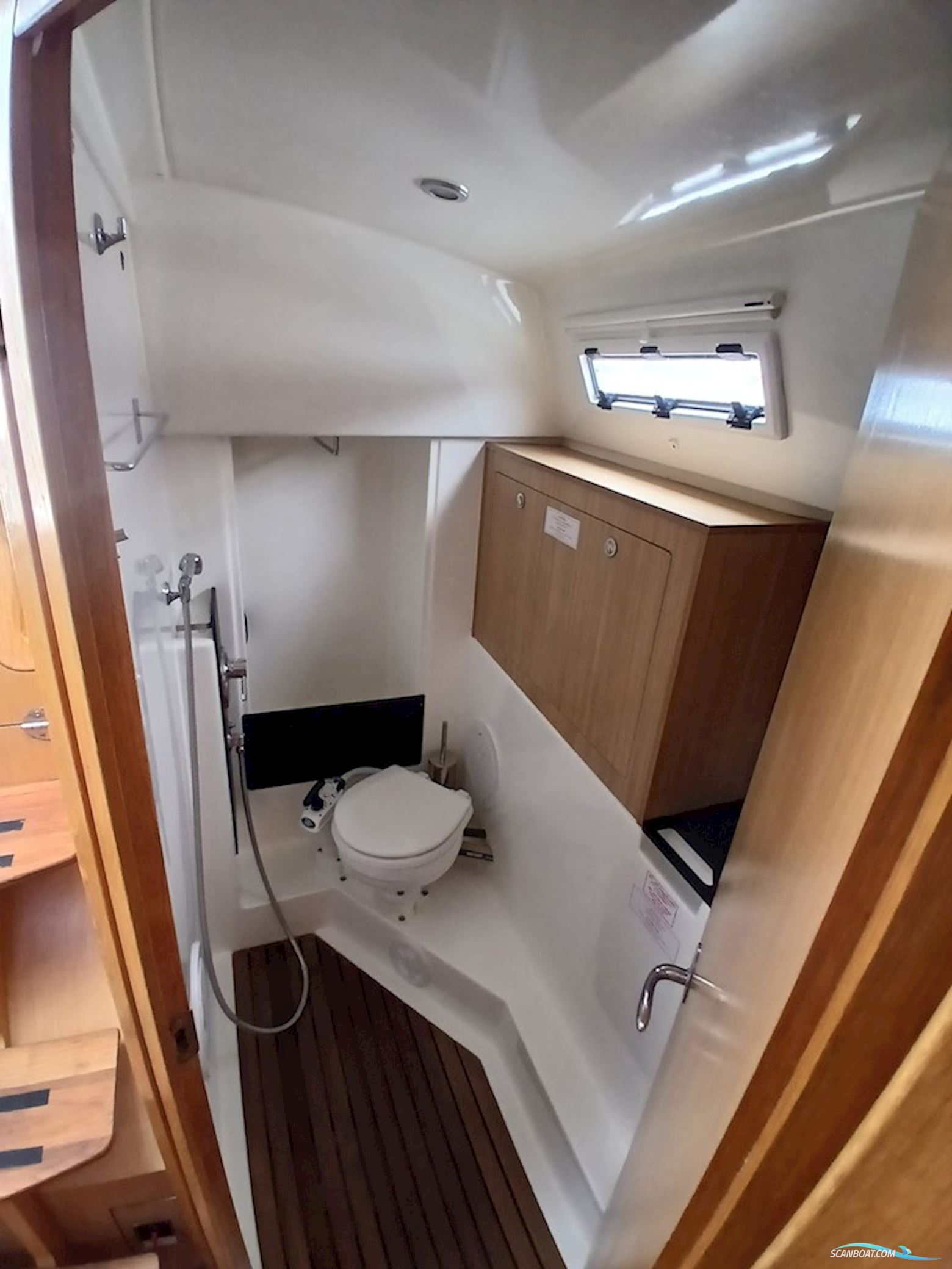 Bavaria Cruiser 32