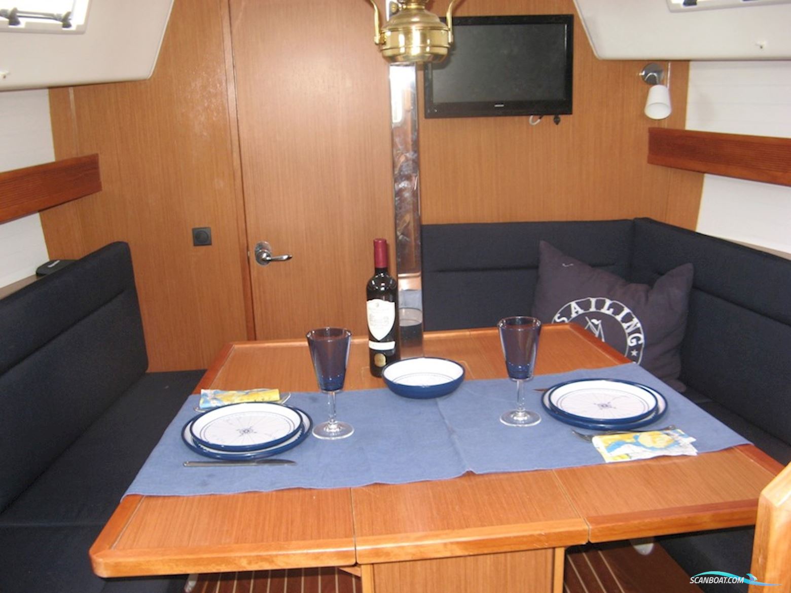 Bavaria Cruiser 32