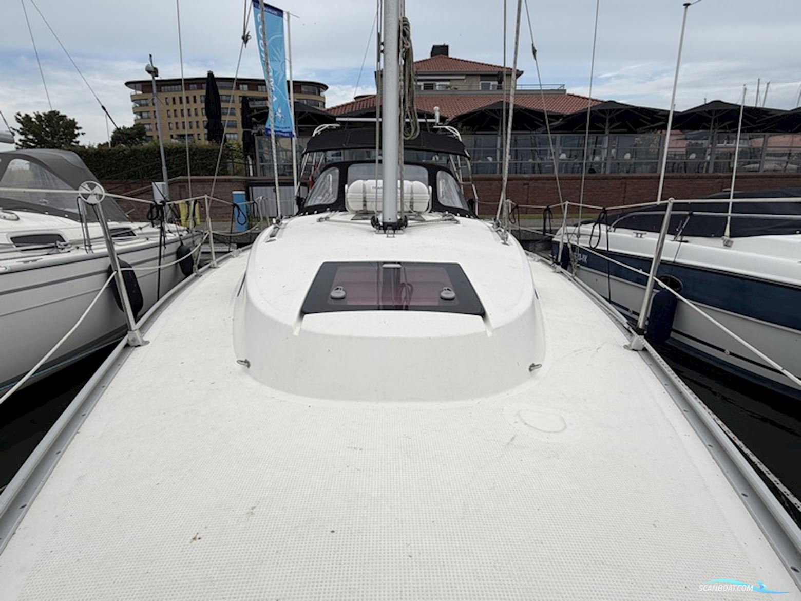 Bavaria Cruiser 32