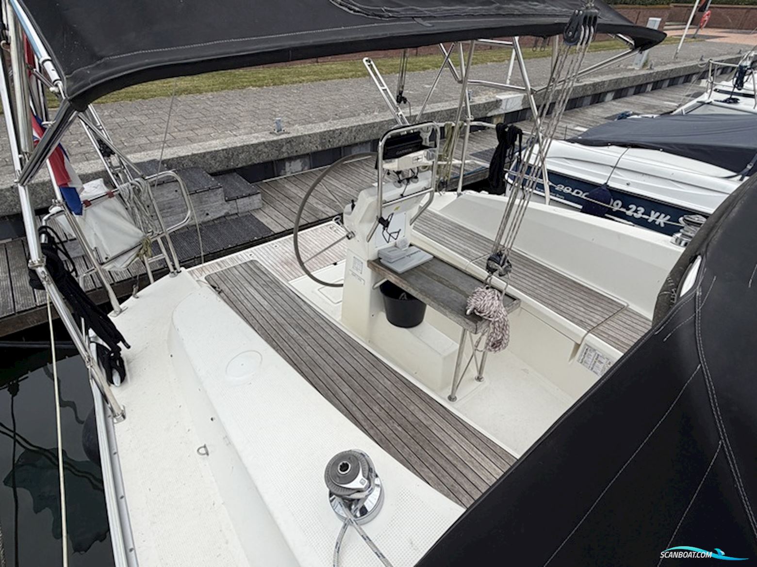 Bavaria Cruiser 32