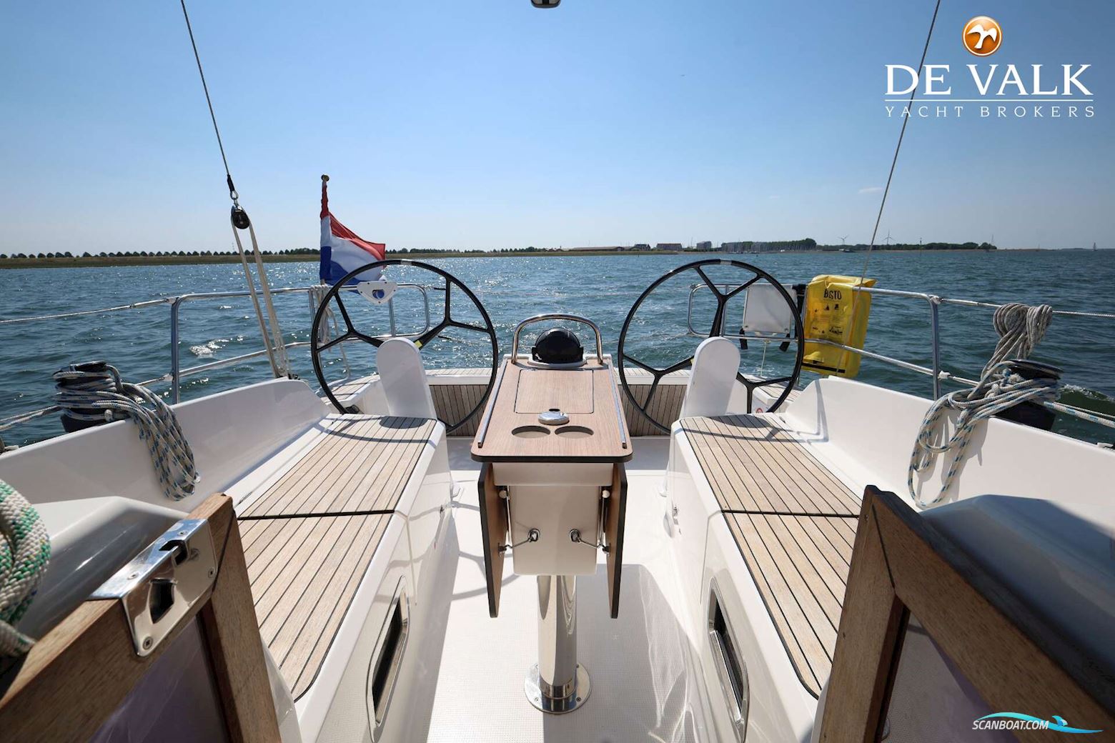 Bavaria Cruiser 37