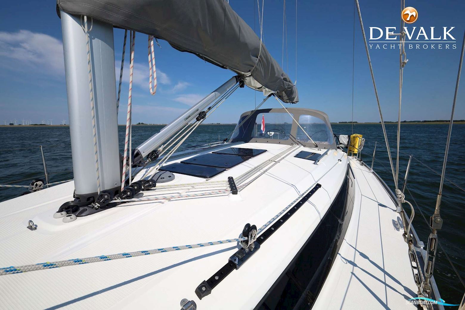 Bavaria Cruiser 37