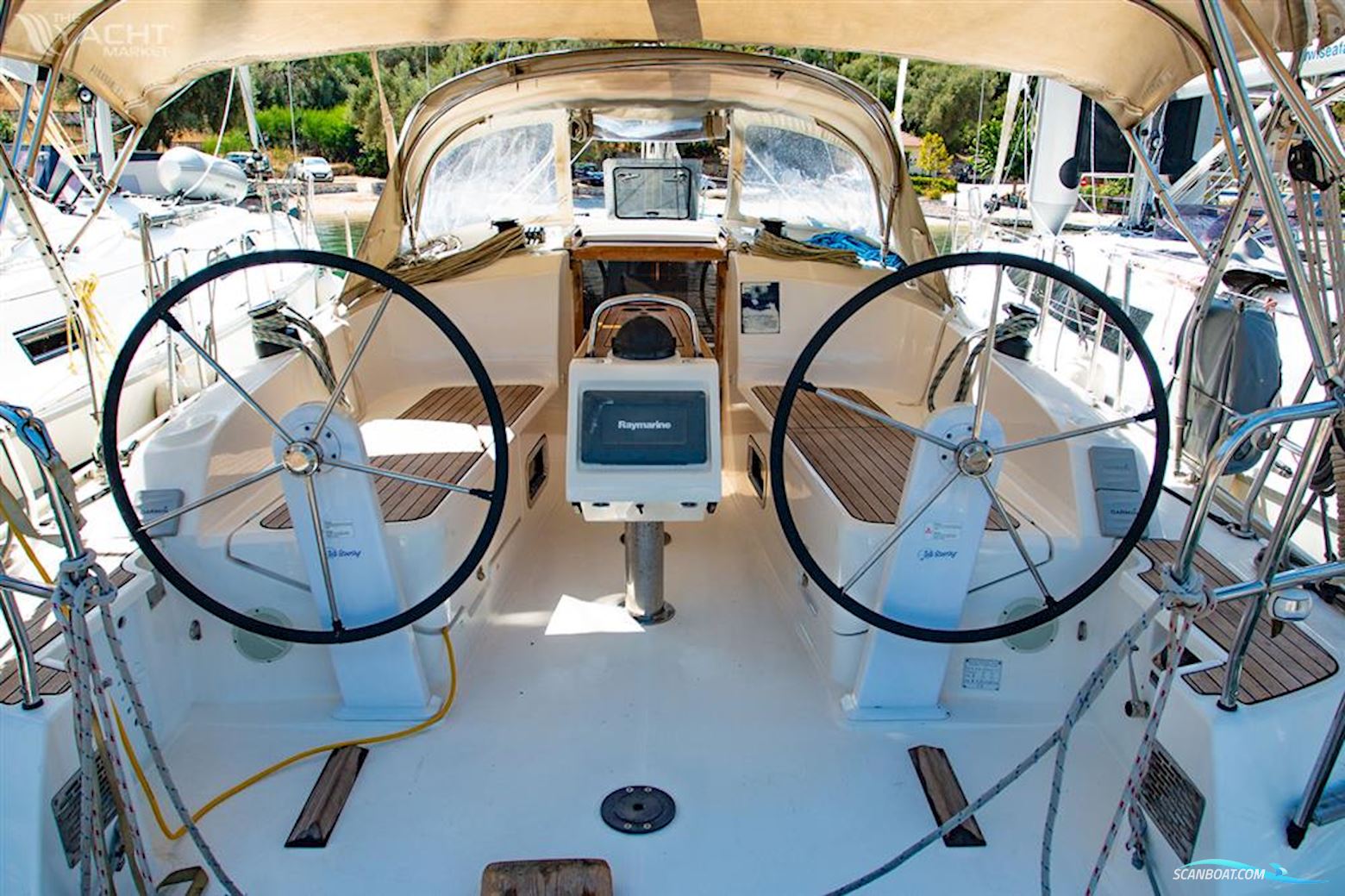Bavaria Cruiser 37