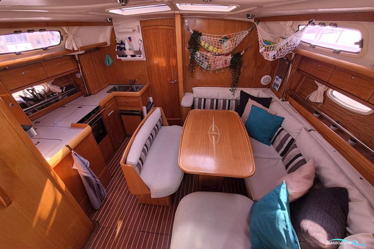 Bavaria Cruiser 42