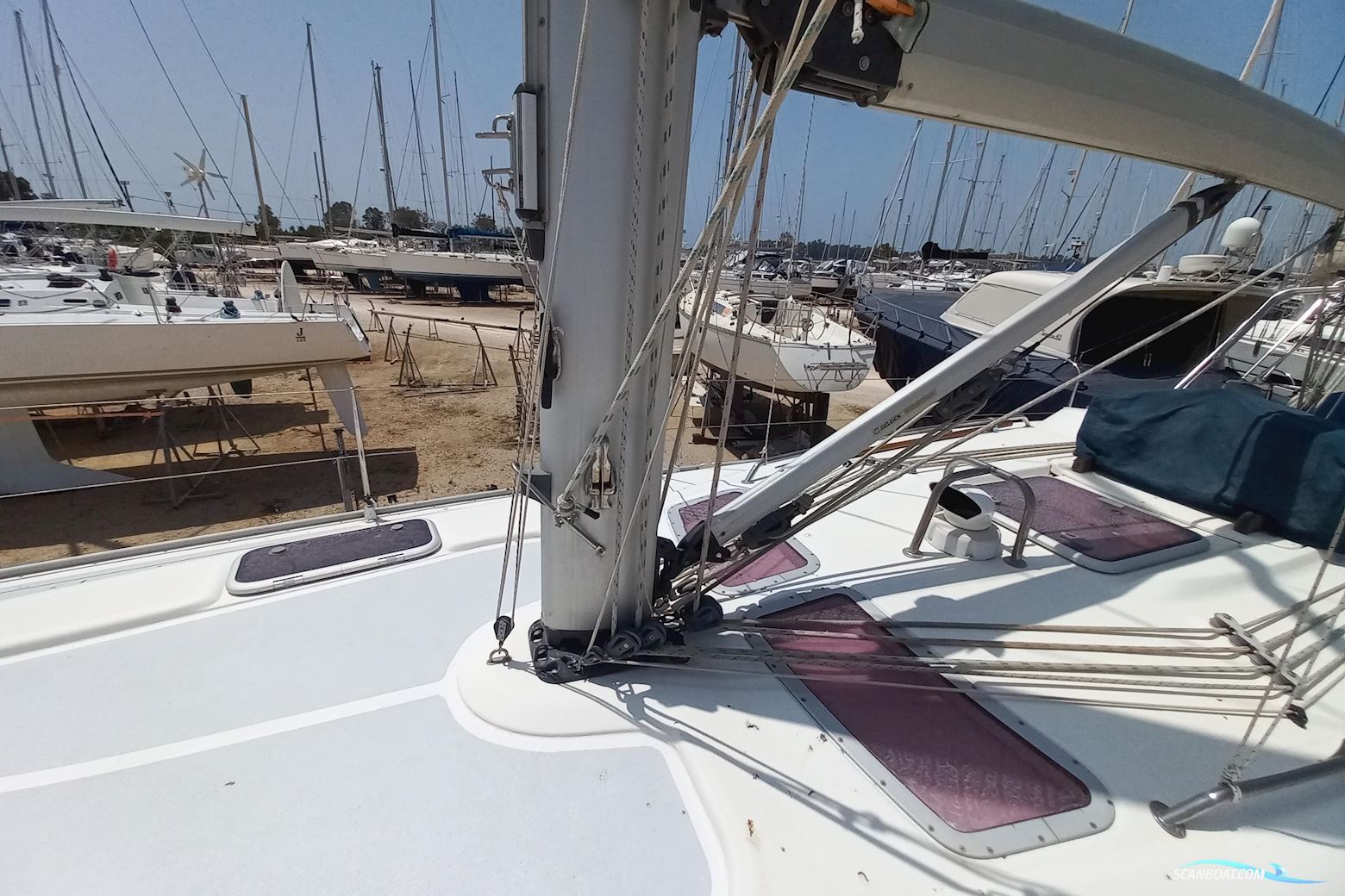 Bavaria Cruiser 42
