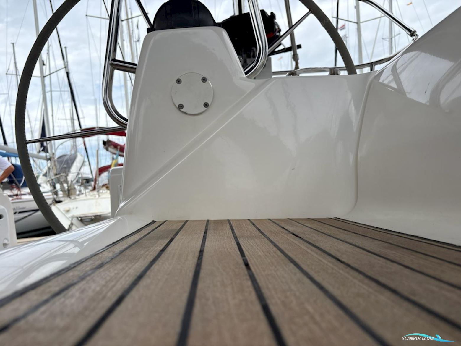 Bavaria Cruiser 42