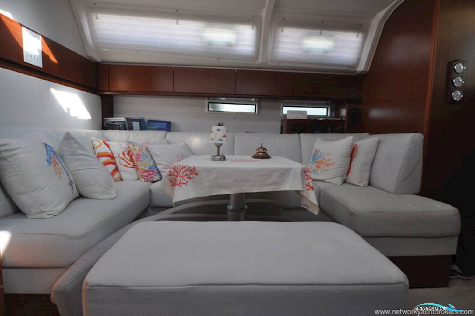 Bavaria Cruiser 46 Style