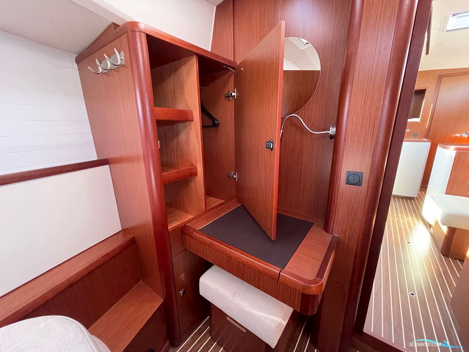 Bavaria Vision 42 (Gedupliceerd)