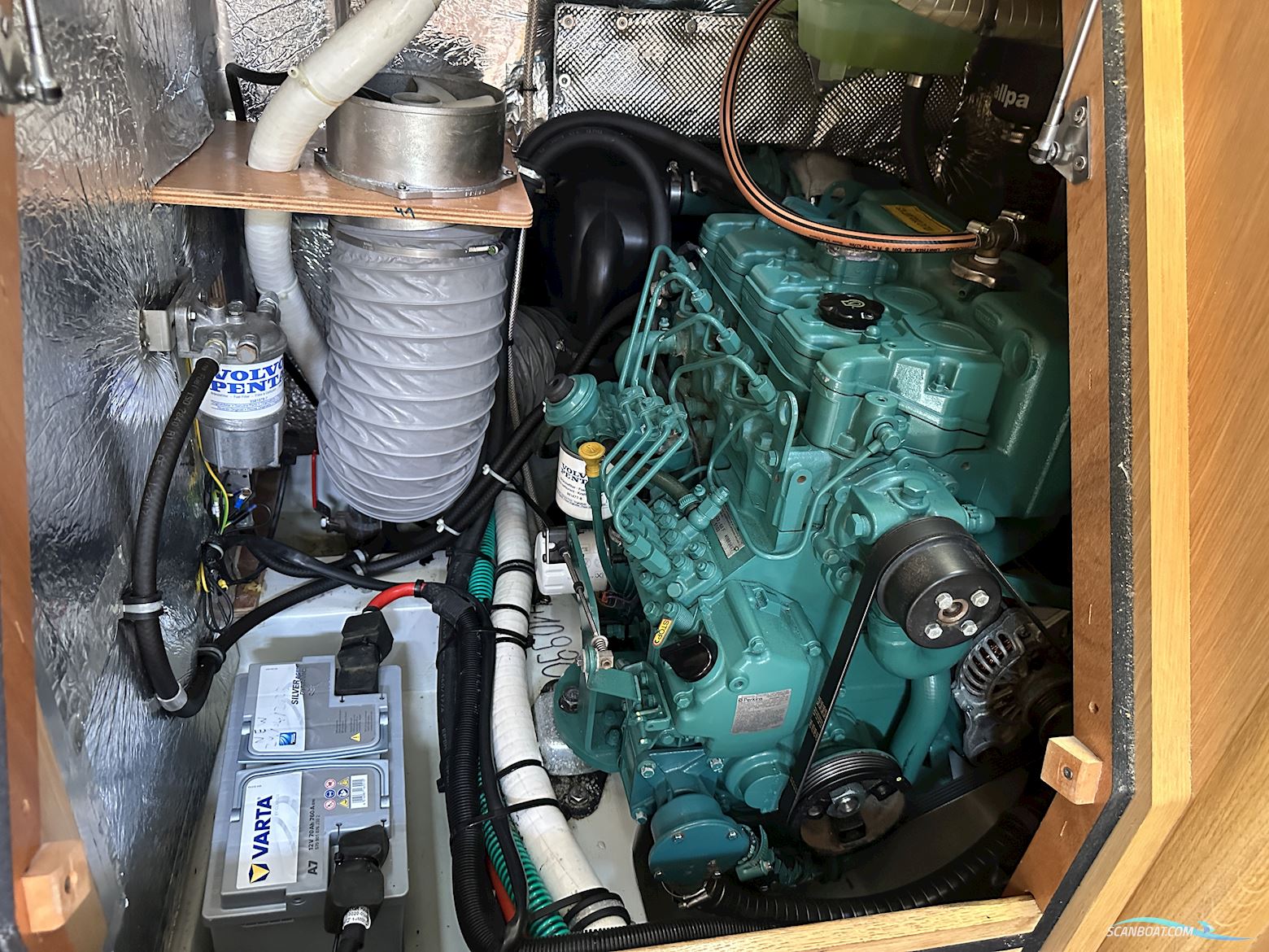 Bavaria Vision 42 Blue Edition