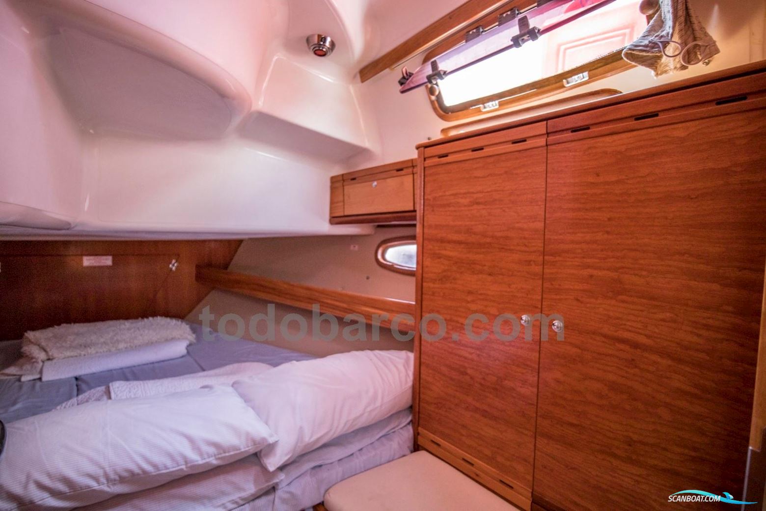 BAVARIA YACHTS 39 Cruiser