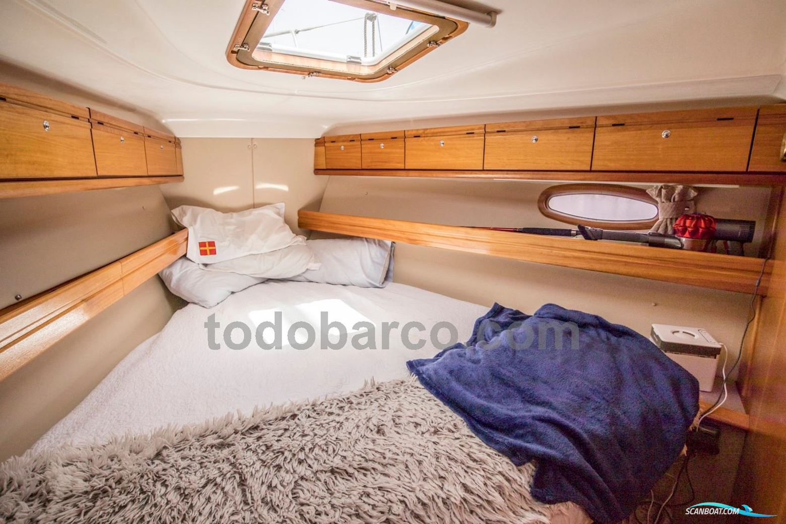 BAVARIA YACHTS 39 Cruiser