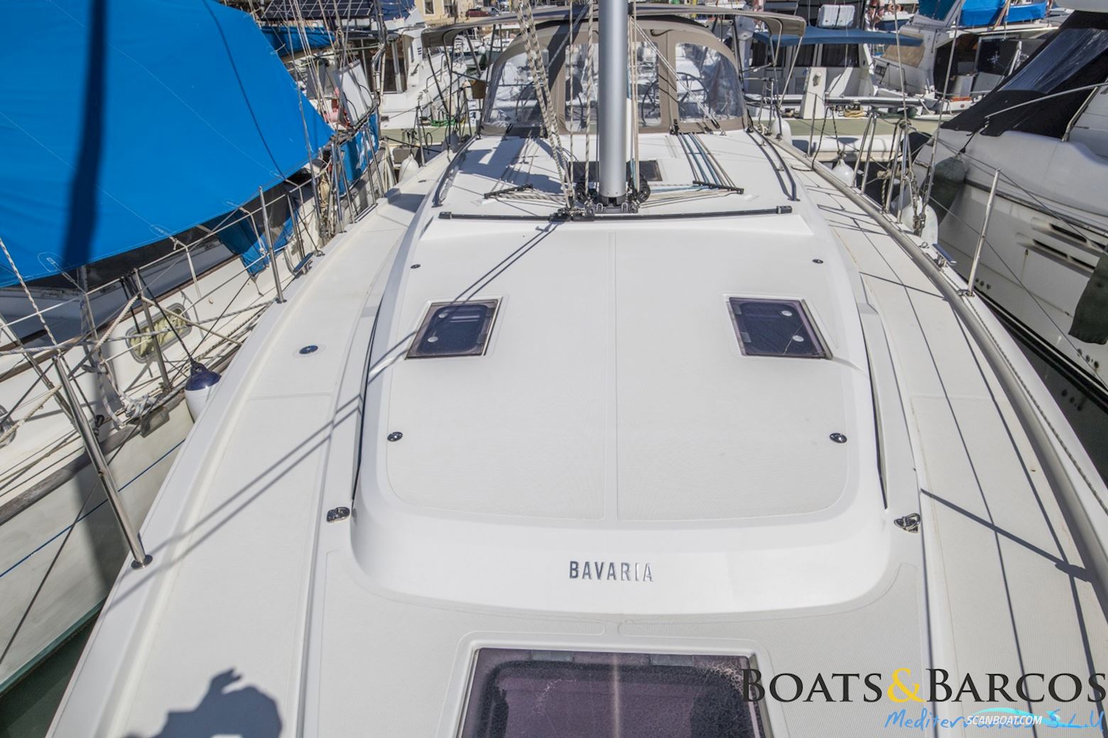 BAVARIA YACHTS C42