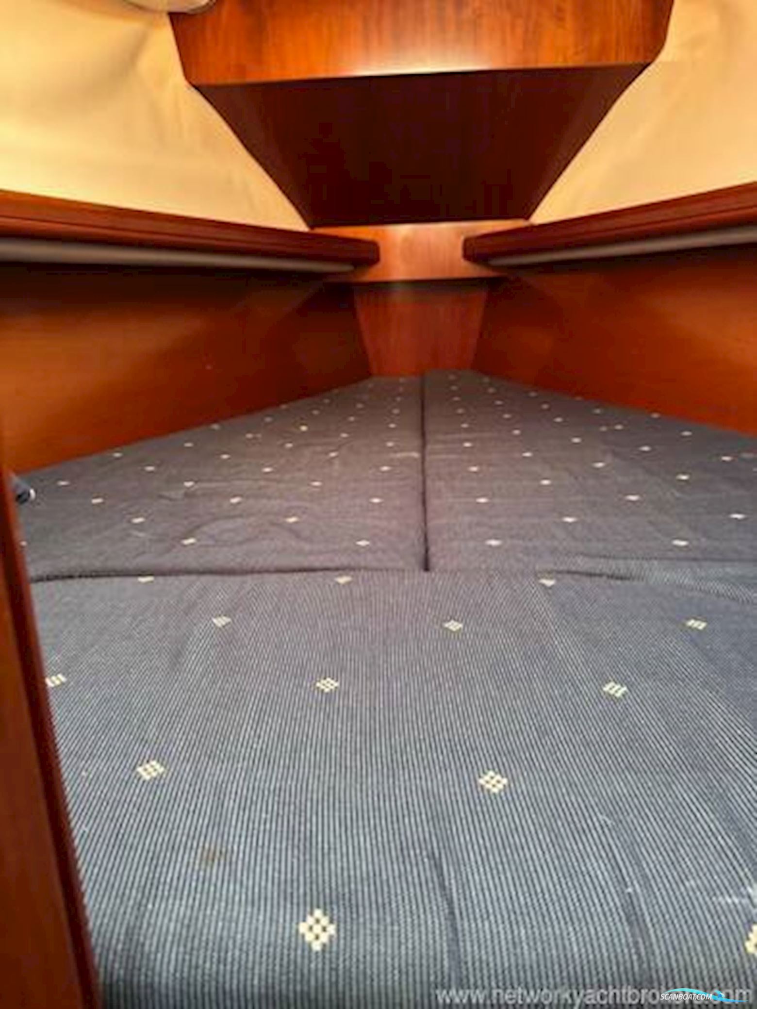 Beneteau 323