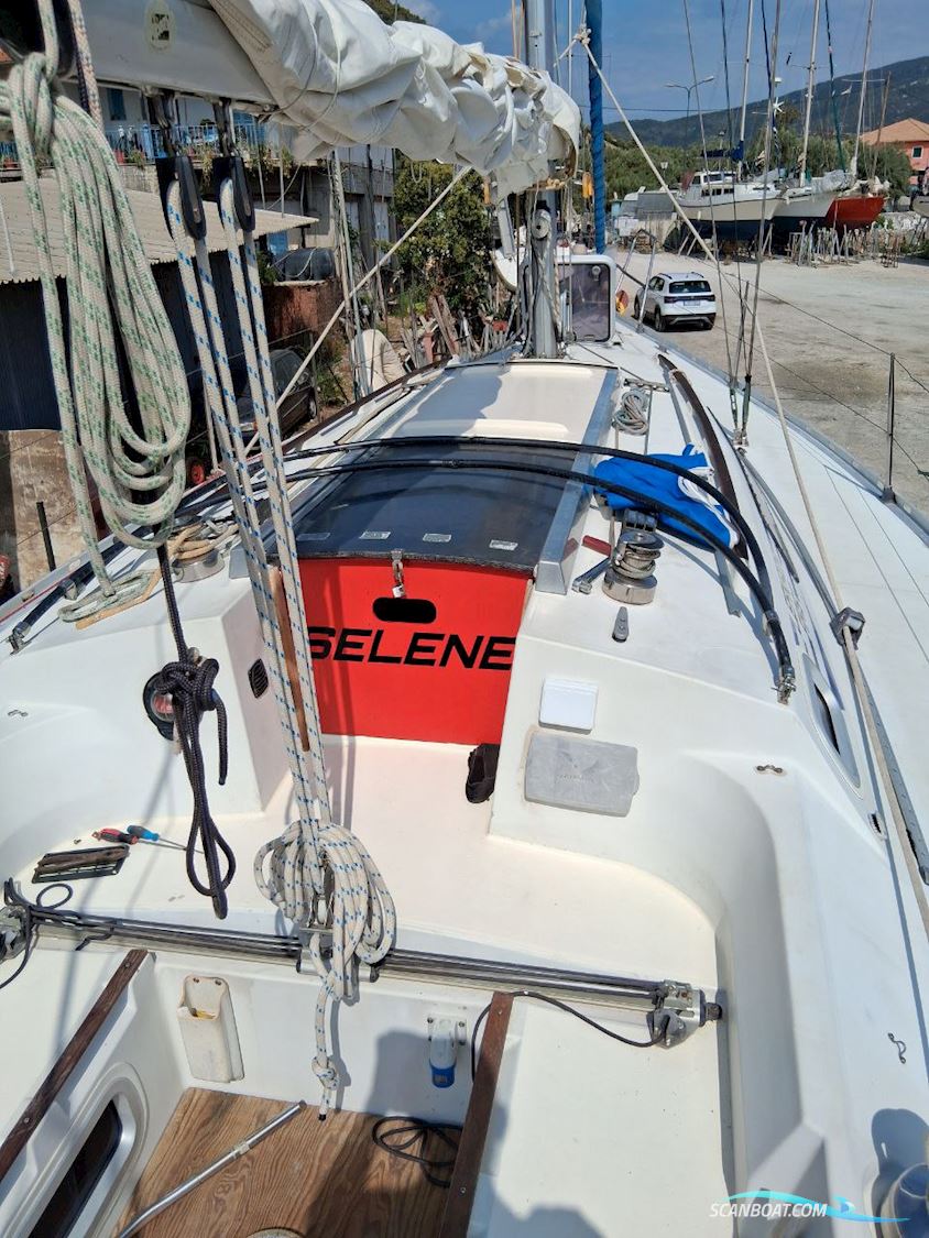 Beneteau 34.5 First